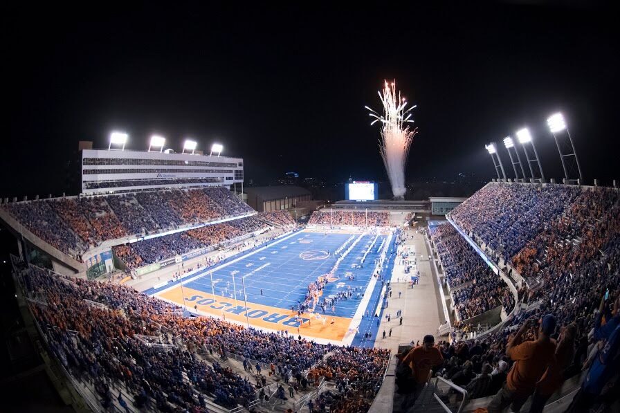 albertsons stadium tour